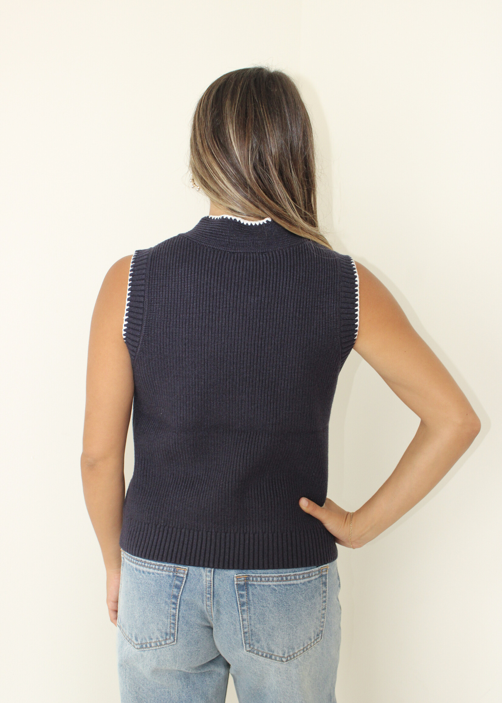 Rome Contrast Bow Sweater Top