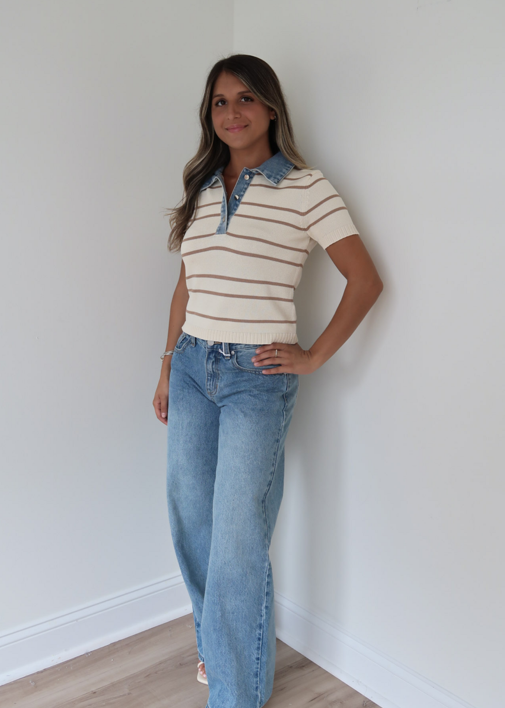 Leslie Short Sleeve Contrast Sweater