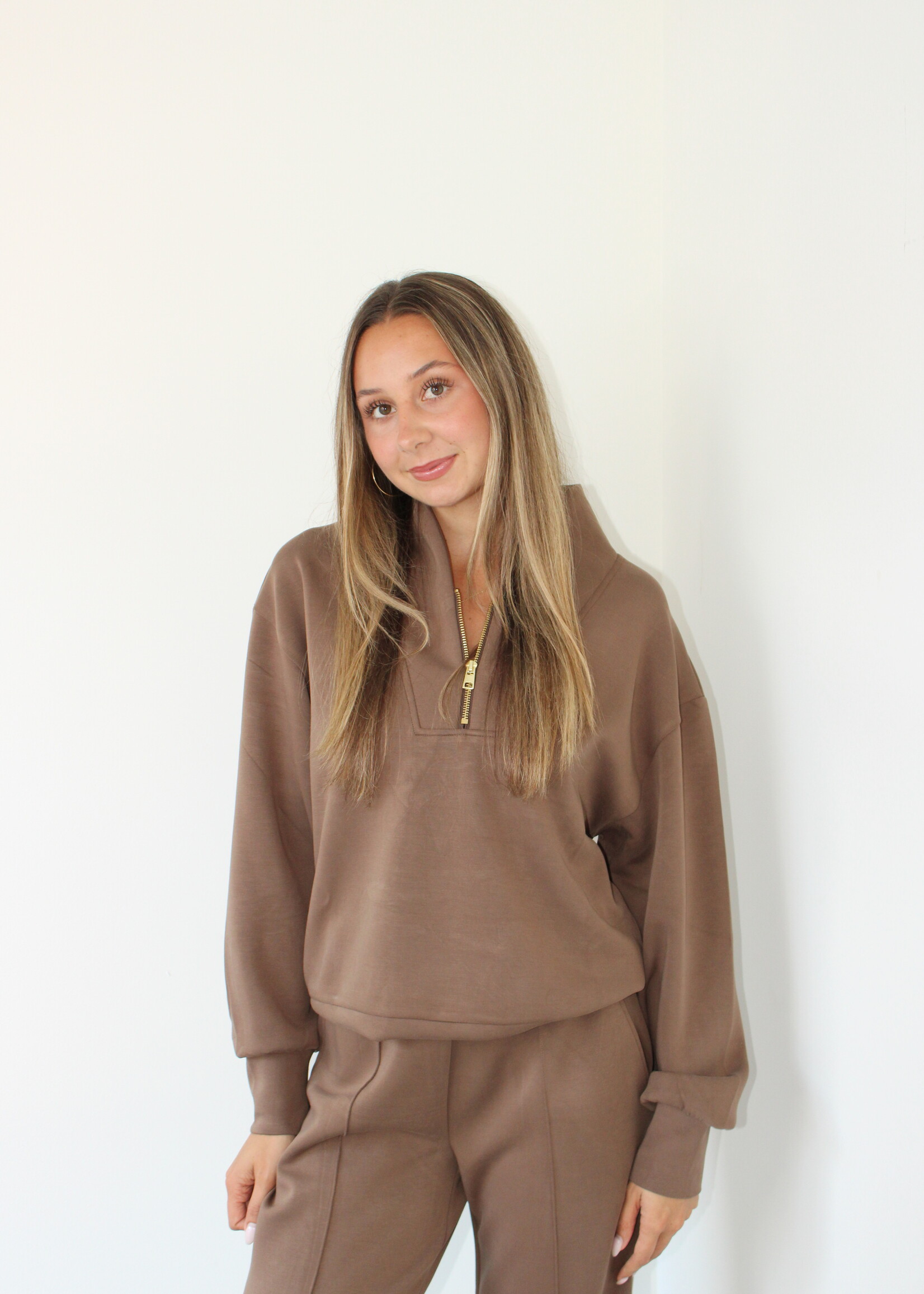 Peggy 3/4 Zip Pullover