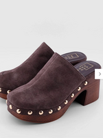 Geneva Clog