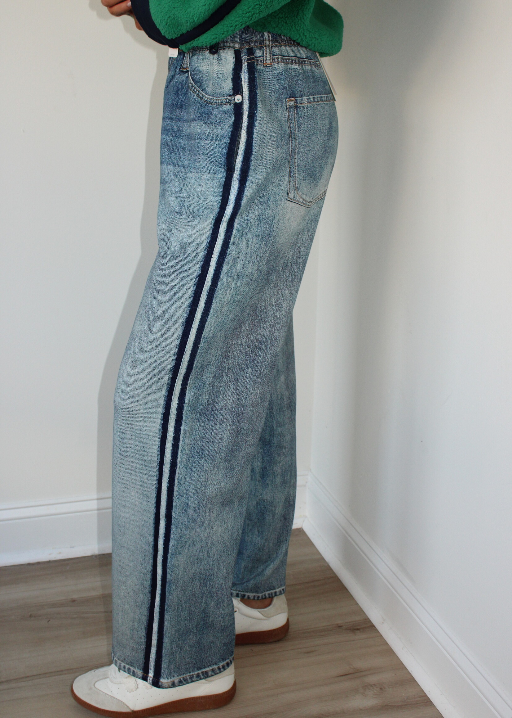 Nikala Faux Denim Pant