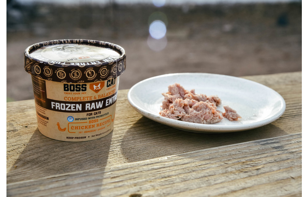 Boss Cat Frozen Complete Chicken Cat 8 oz