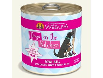 Dogs in the Kitchen Fowl Ball Dog 10 oz