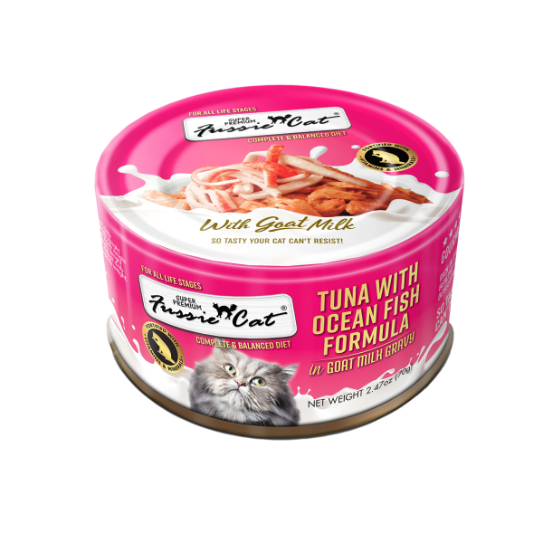 Fussie Cat Premium Tuna w/Oceanfish in Goats Milk 2.4oz