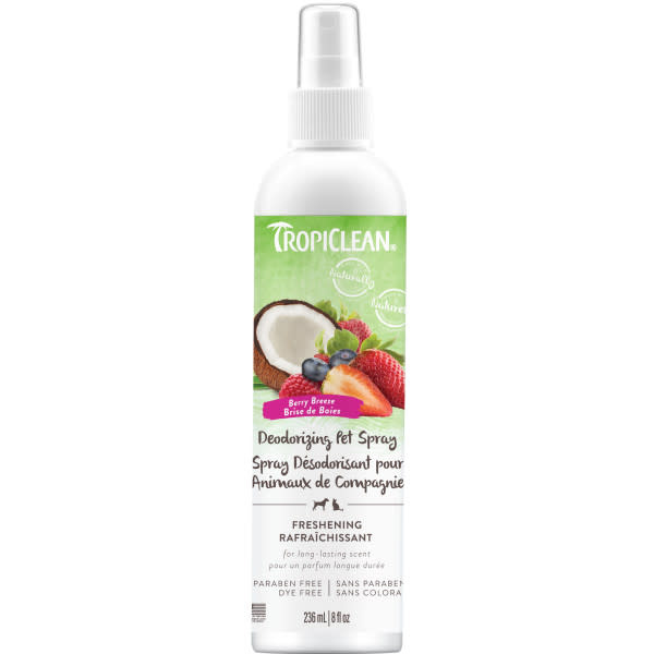 TropiClean Berry Fresh Deodorizing Pet Spray 8 oz
