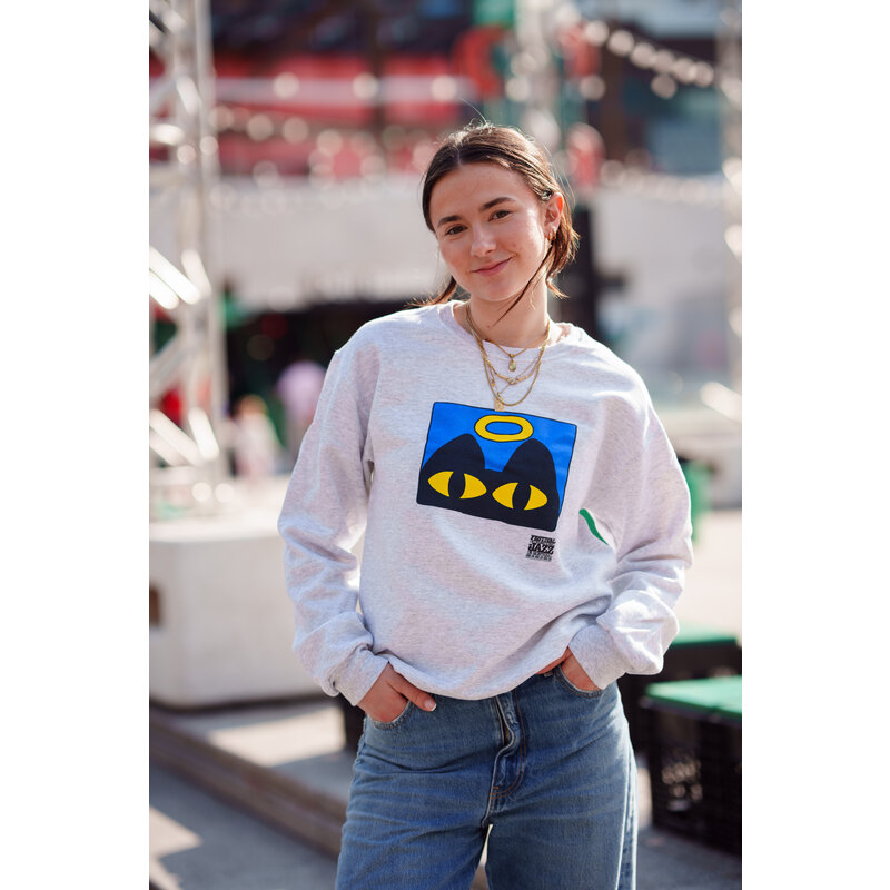 Grey Crewneck Cat eyes - Chien Champion 2025