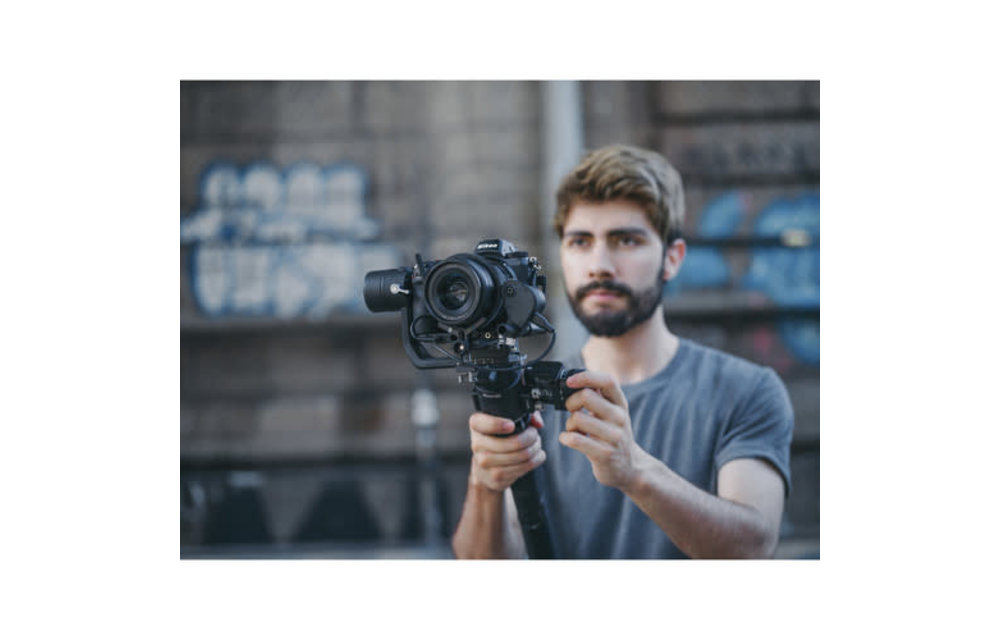 DJI | Ronin SC Camera & Phone Gimbal | CP.RN.00000040.01