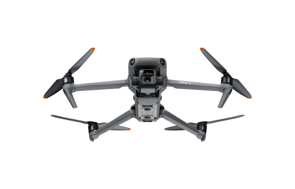 DJI | Mavic 3 Fly More Combo CP.MA.00000440.01
