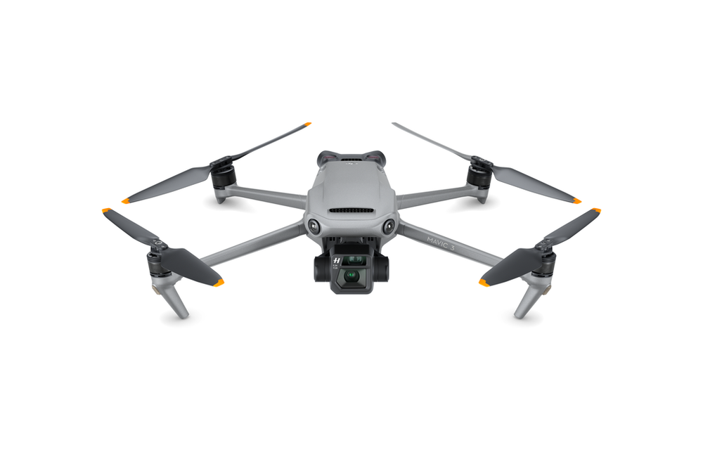 DJI | Mavic 3 Fly More Combo CP.MA.00000440.01