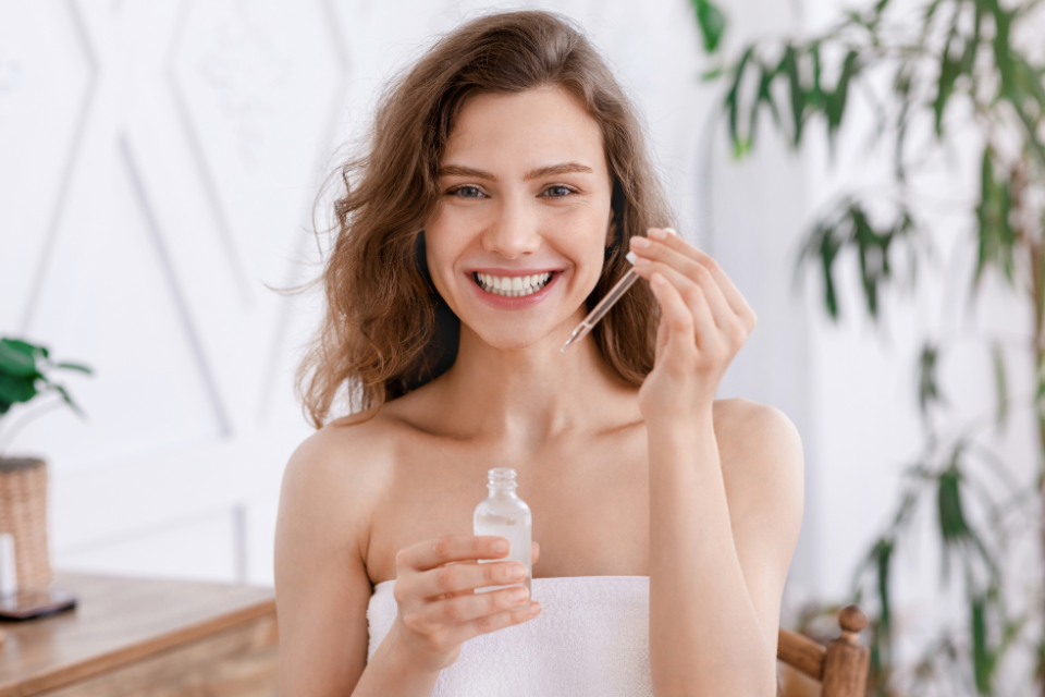 Huiles végétales pour le visage : guide complet, bienfaits et usages