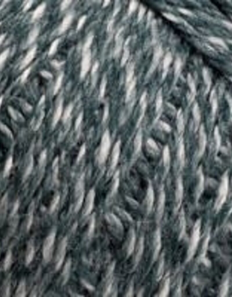 Patons Wanderer 8ply - 100% Australian Corriedale Wool