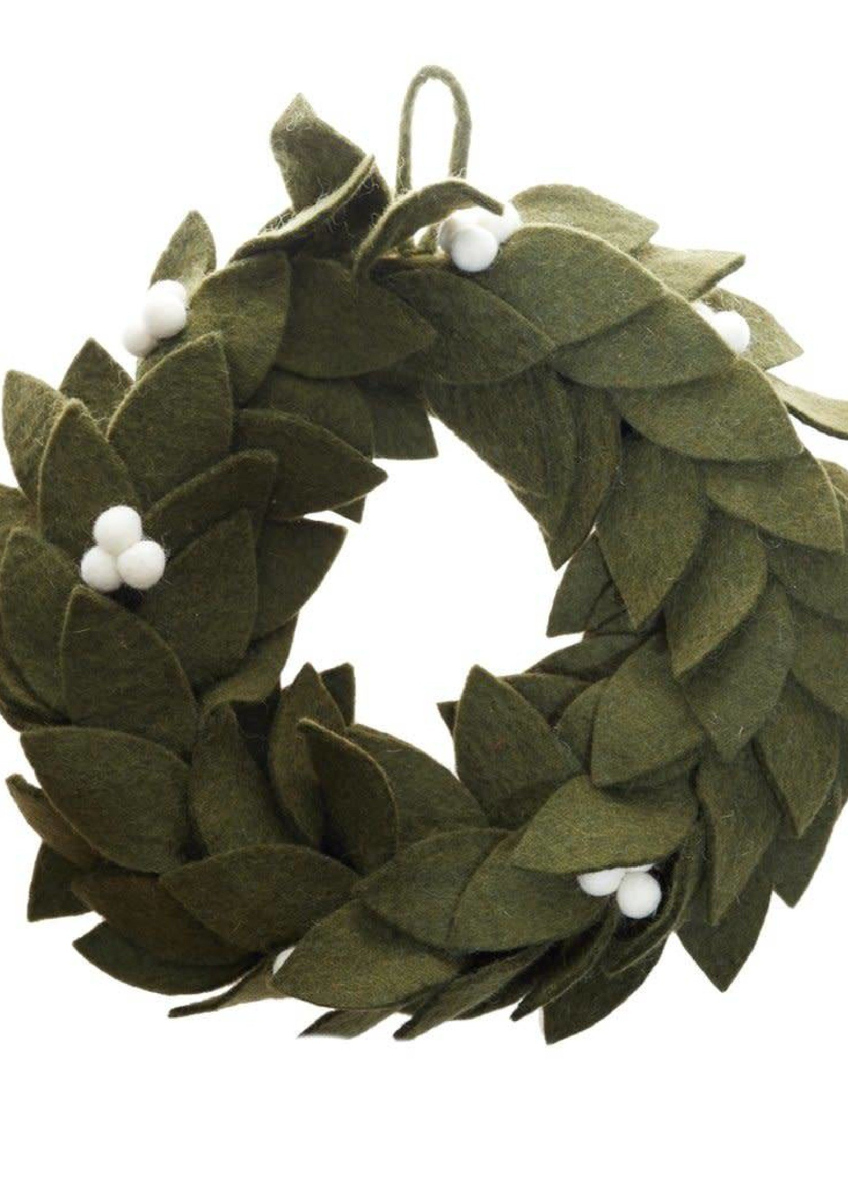 Global Goods Partners Mistletoe Felt Wreath