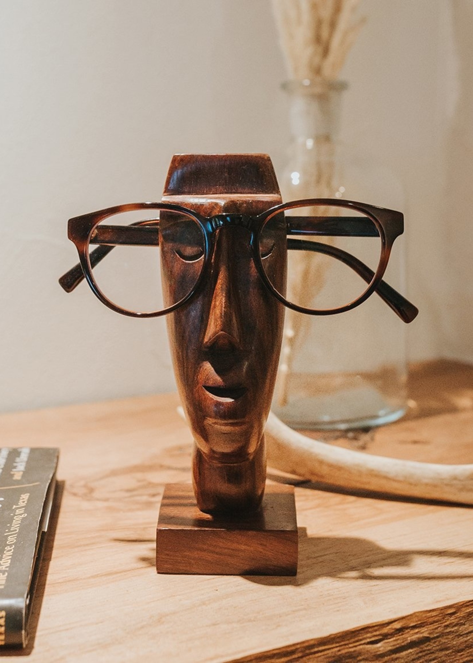 Matr Boomie - Rapa Nui Eyeglass Holder