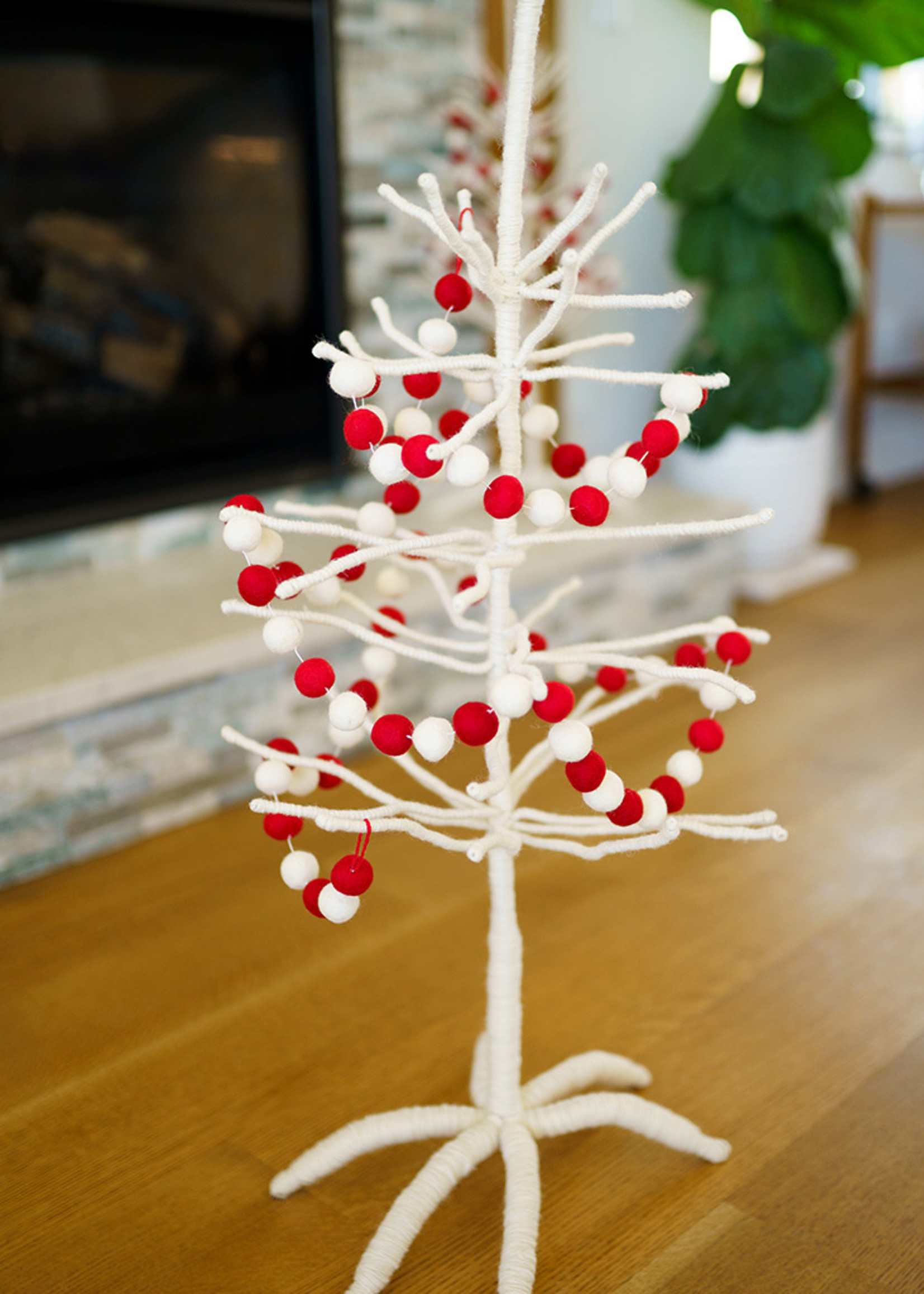 Ganesh Himal Red & White Felt Ball Garland
