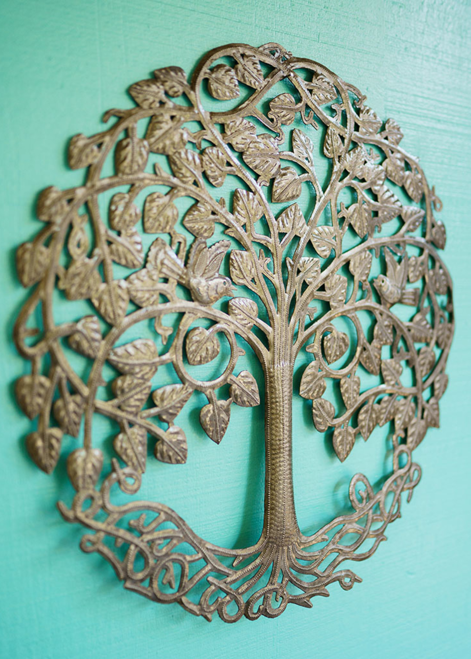 Beyond Borders Circle Tree of Life Metal Art