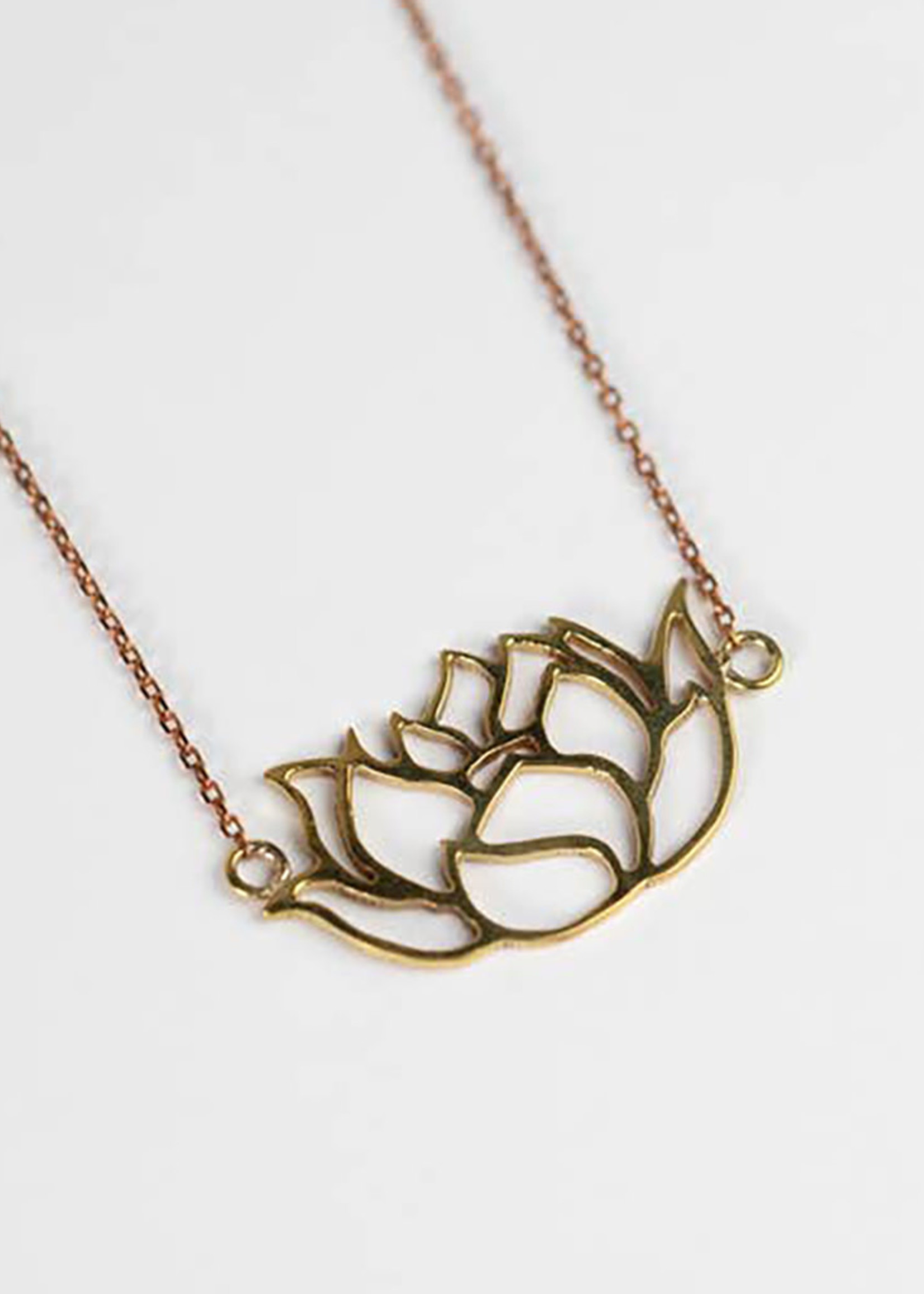 Rajana Graceful Lotus Necklace