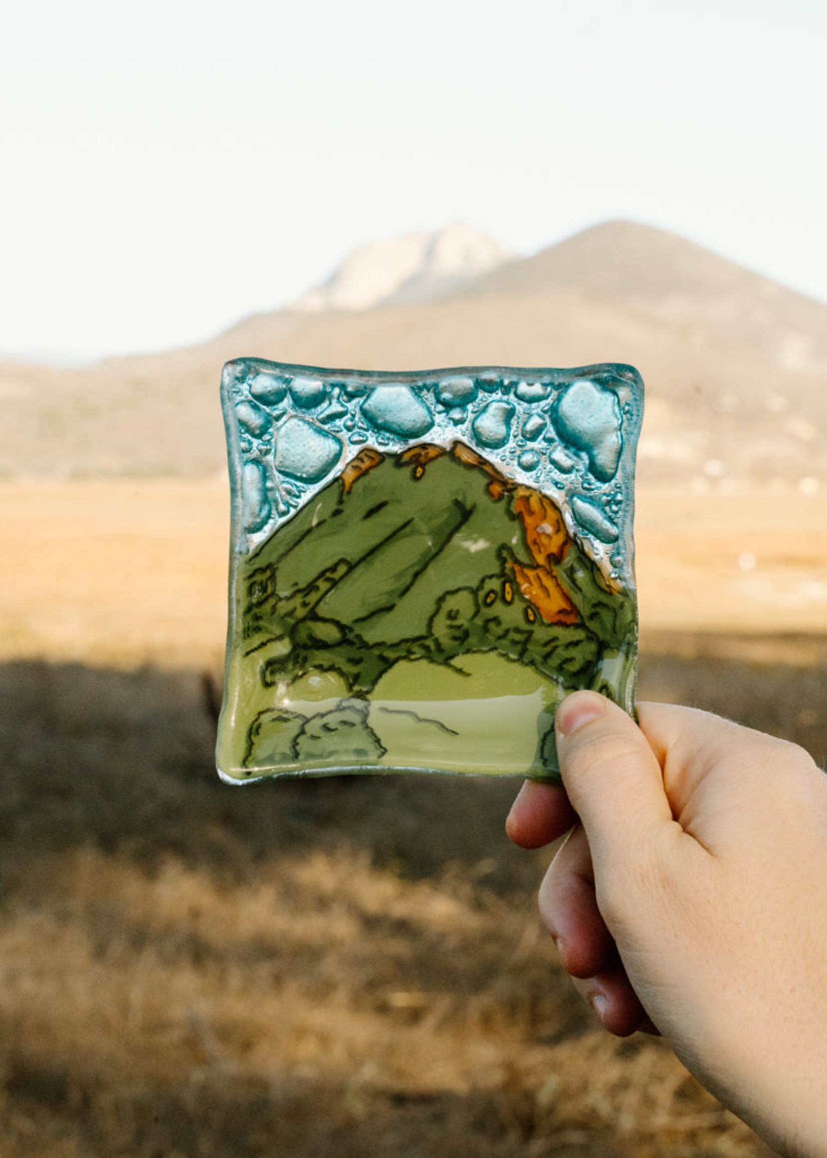 Pampeana Bishop's Peak Square Dish
