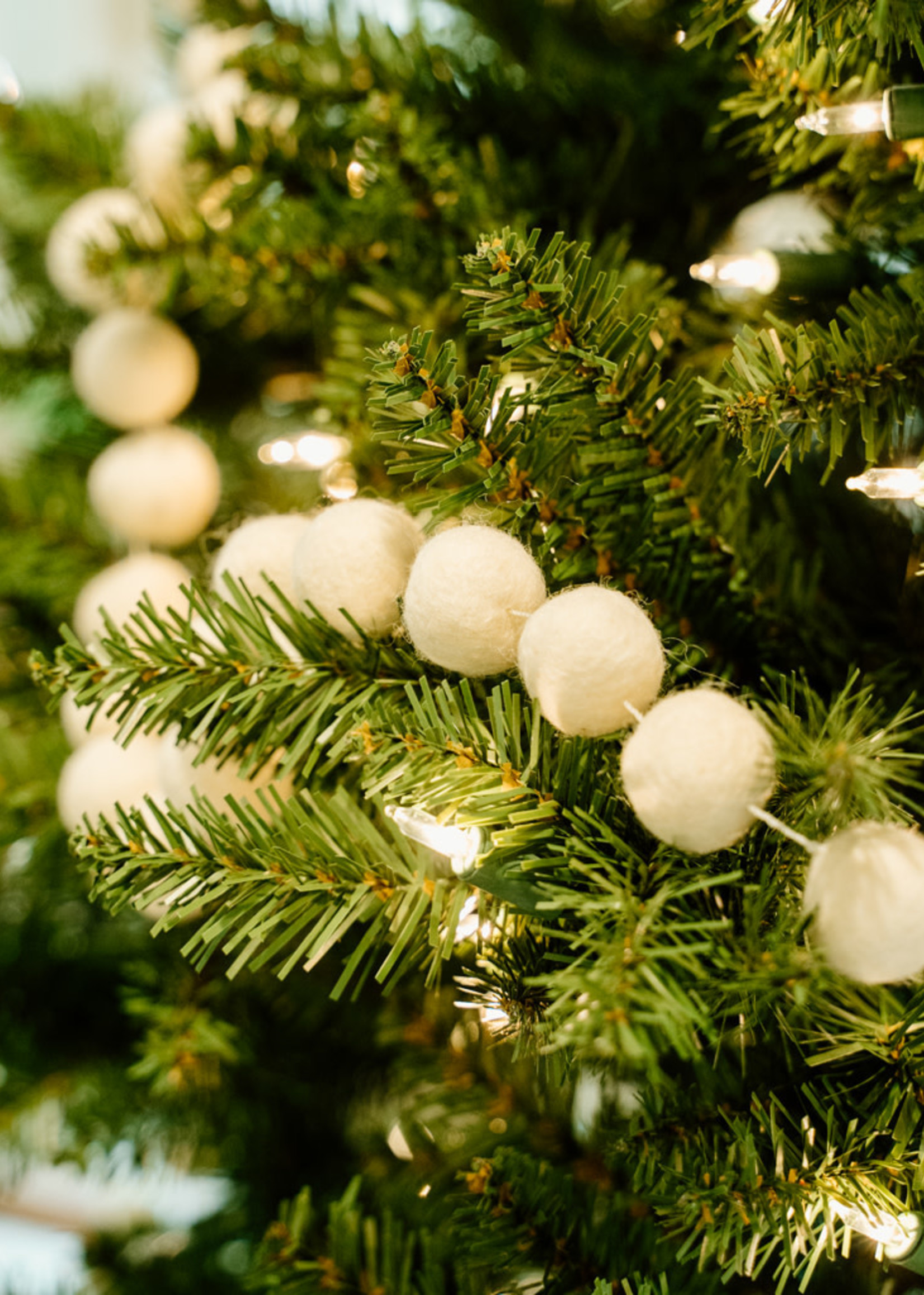 Ganesh Himal White Felt Ball Garland