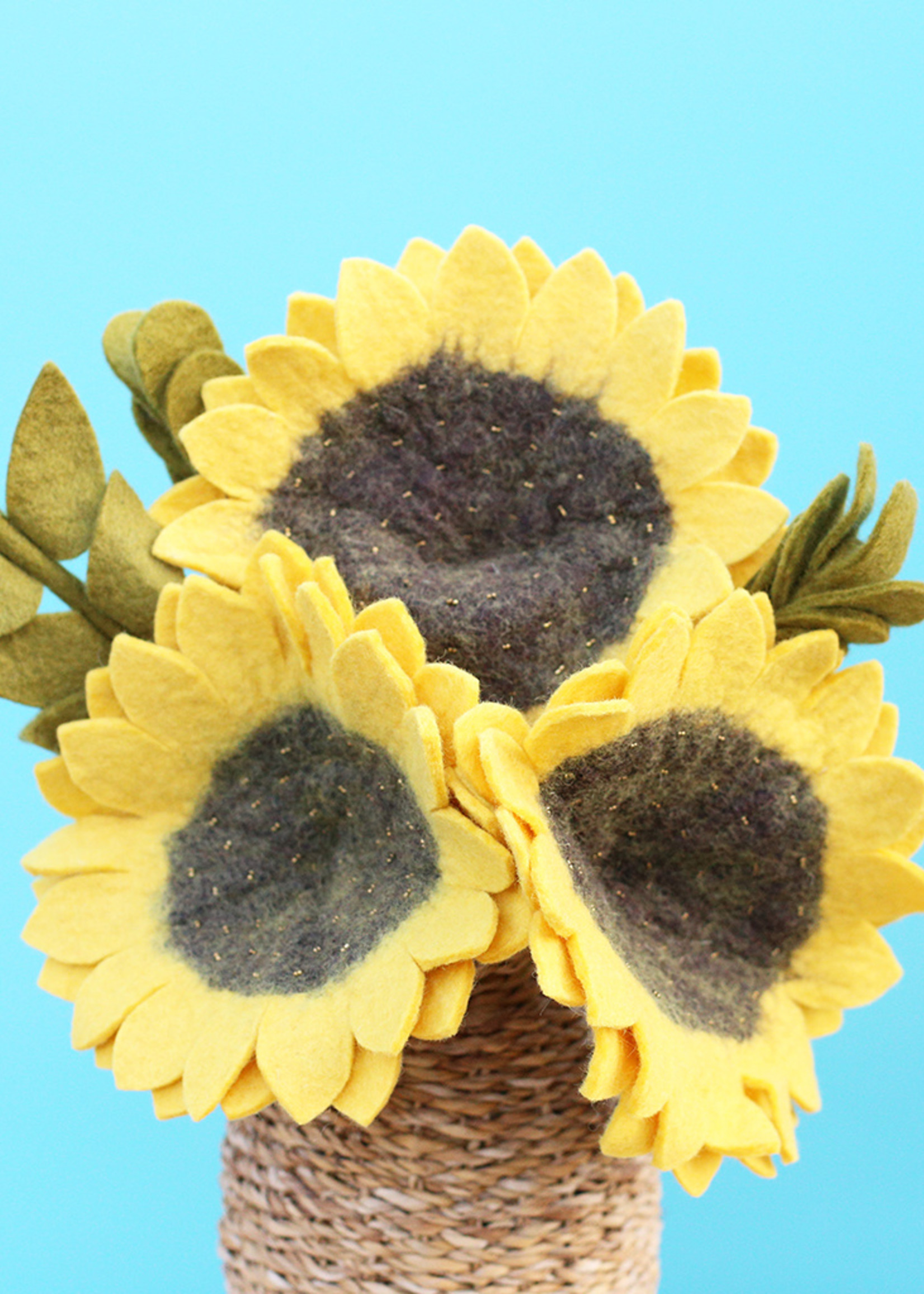 Global Goods Partners Felt Sunflower