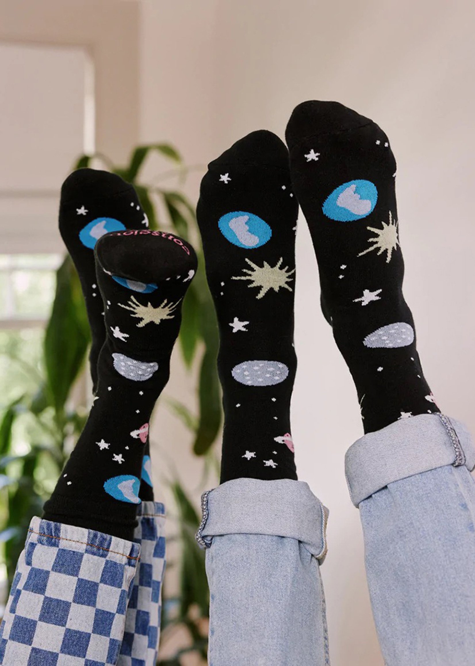 Women's Socks.