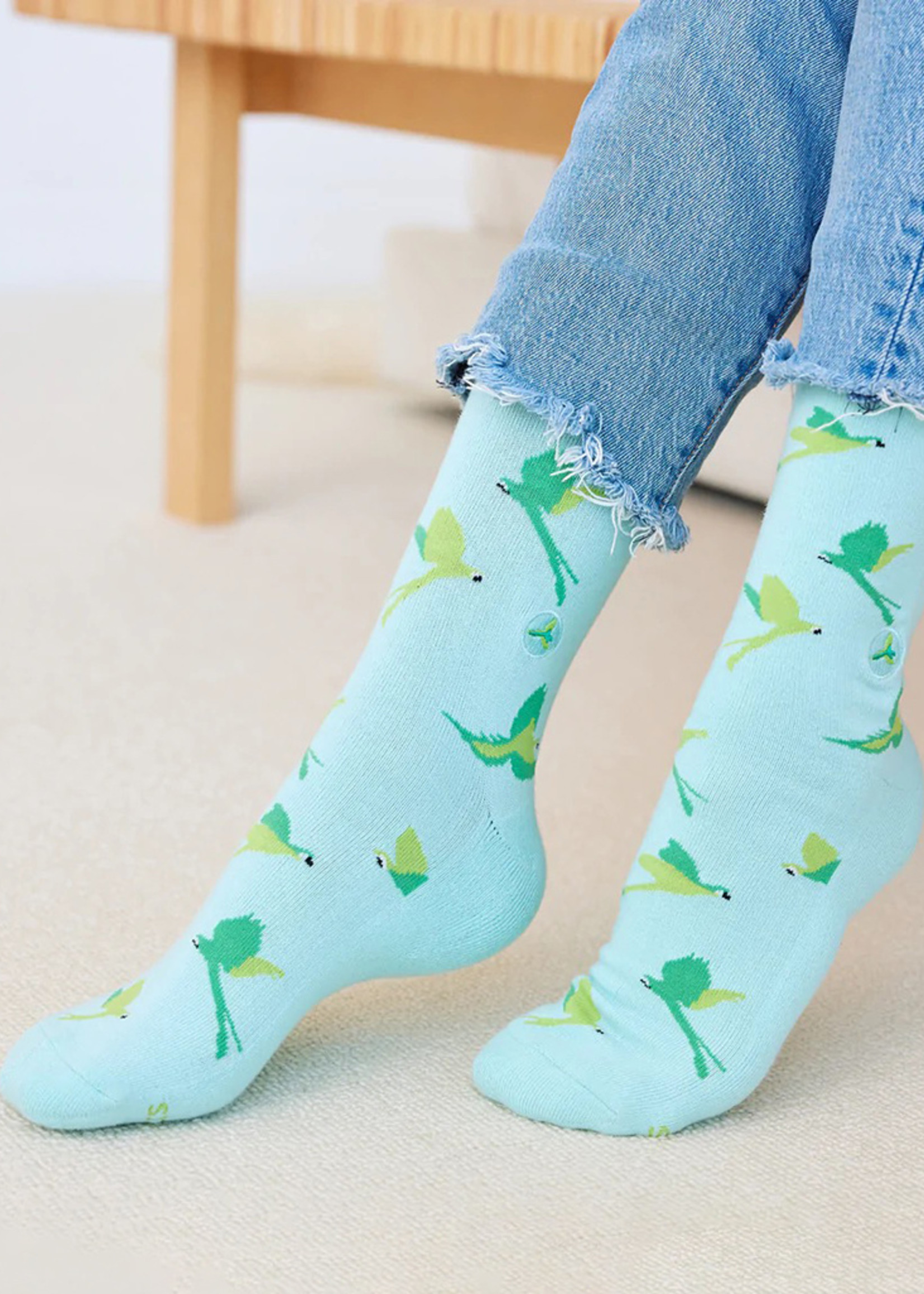 Conscious Step Men's Socks That Protect Macaws