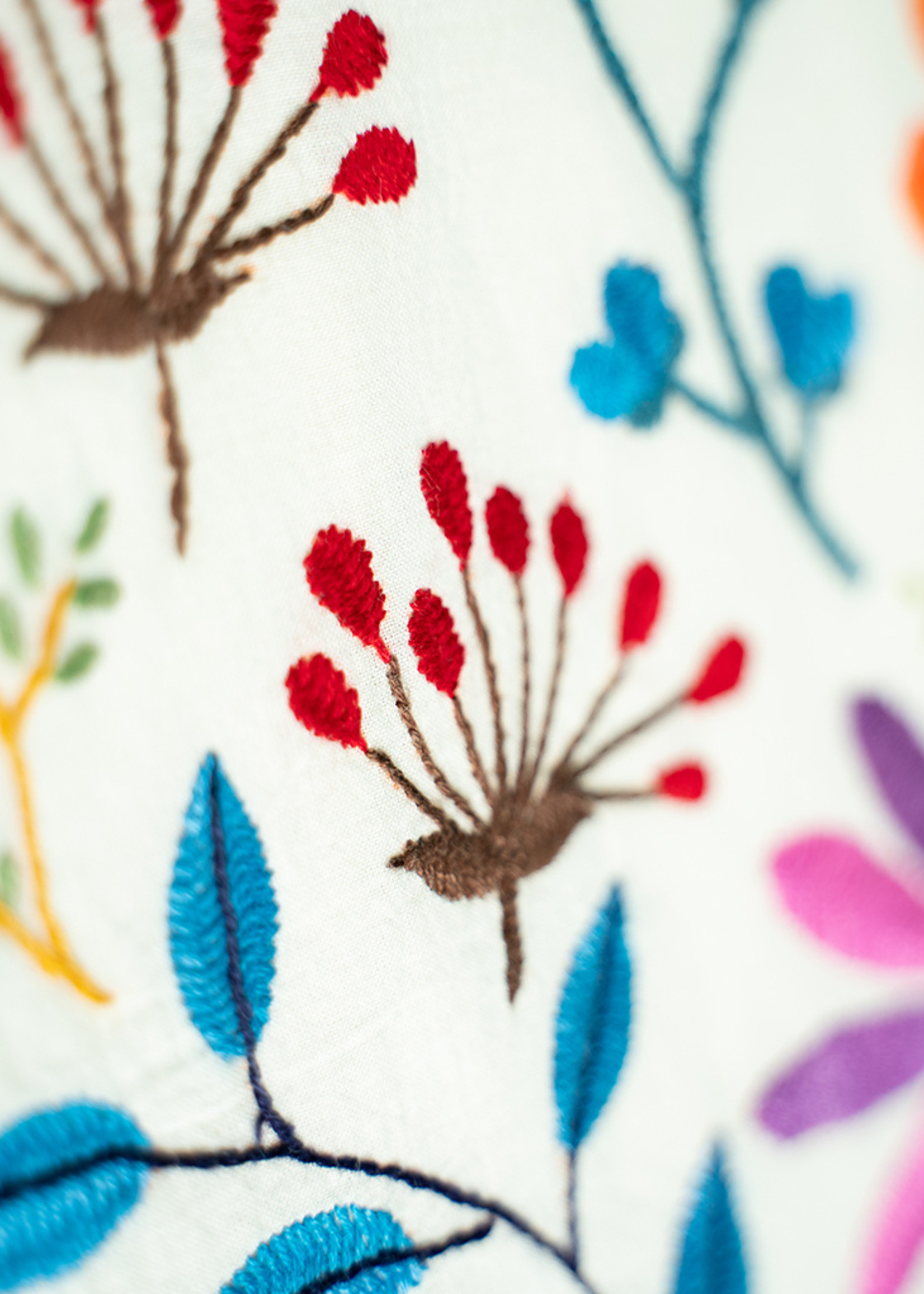 SERRV Shalimar Meadow Table Runner