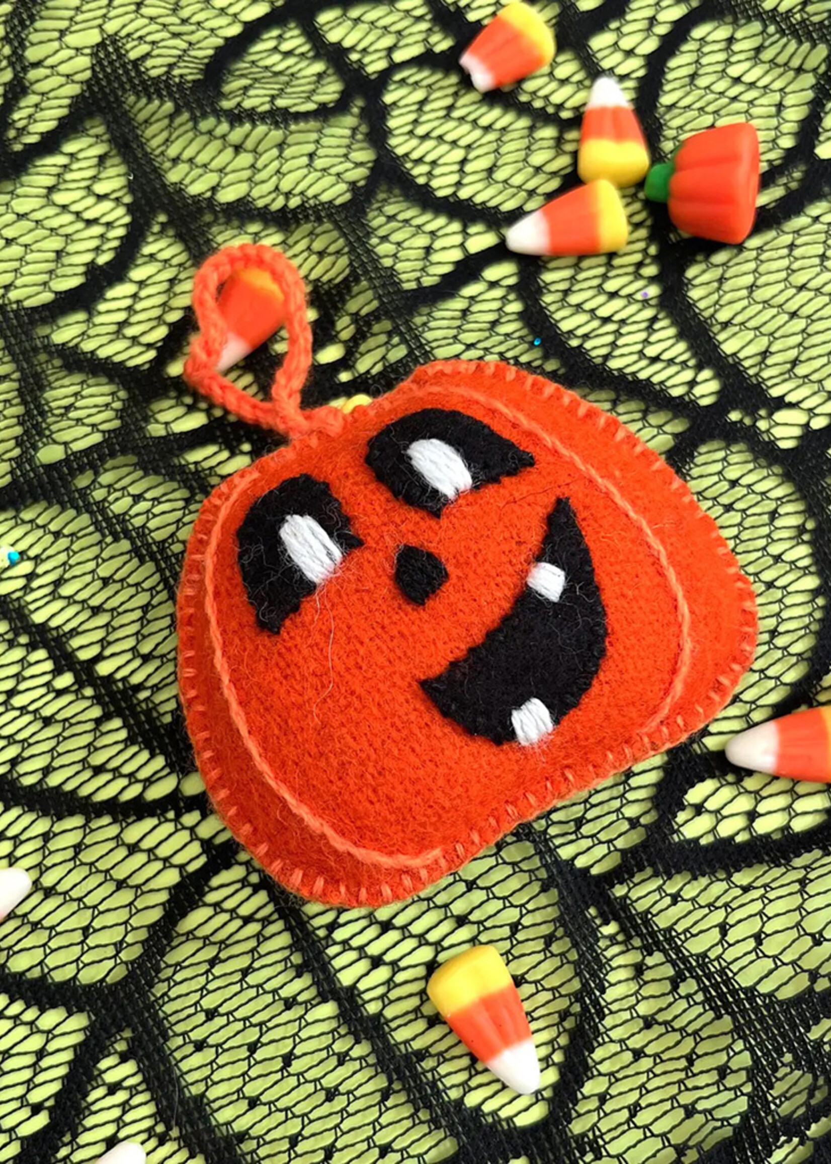 Ornaments 4 Orphans FINAL SALE - Goofy Jack-O-Lantern Felt Ornament