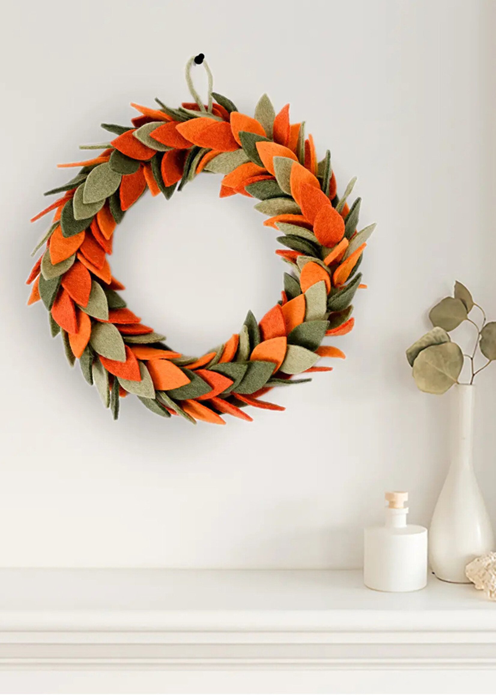 Global Goods Partners Fall Foliage Felt Wreath