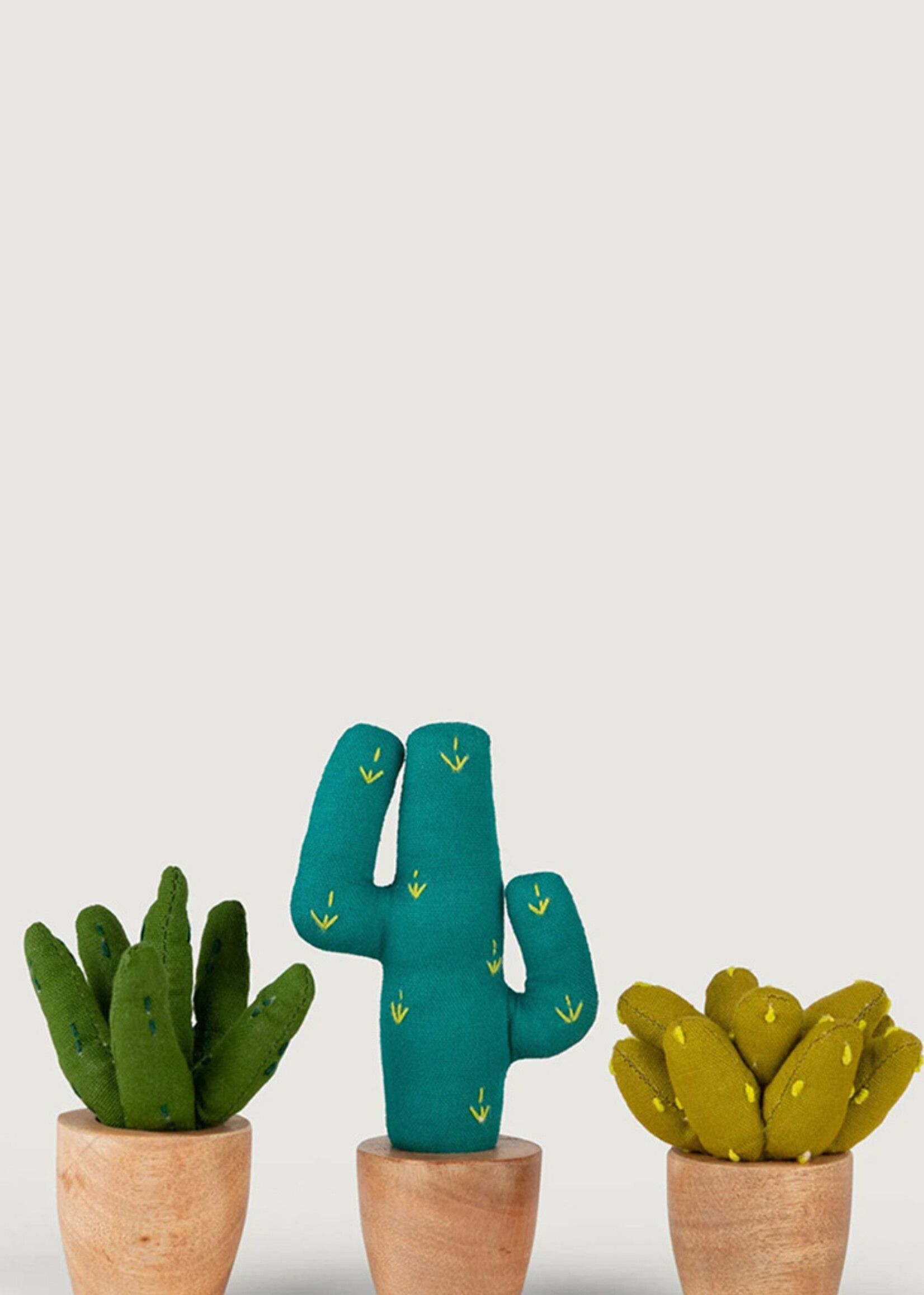 Ten Thousand Villages Mini Cotton Aloe Vera Plant
