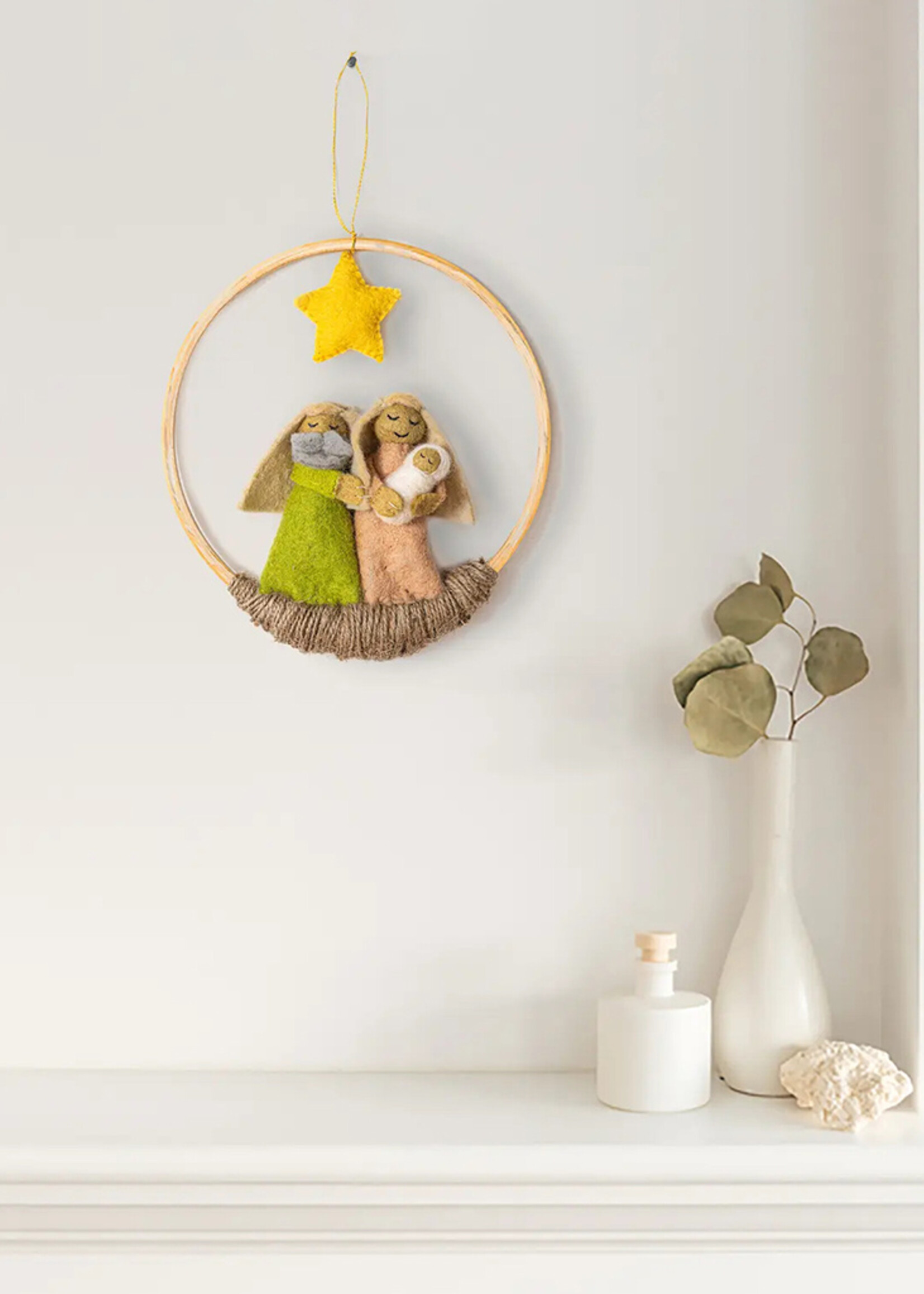 Global Goods Partners Felt Nativity Wreath