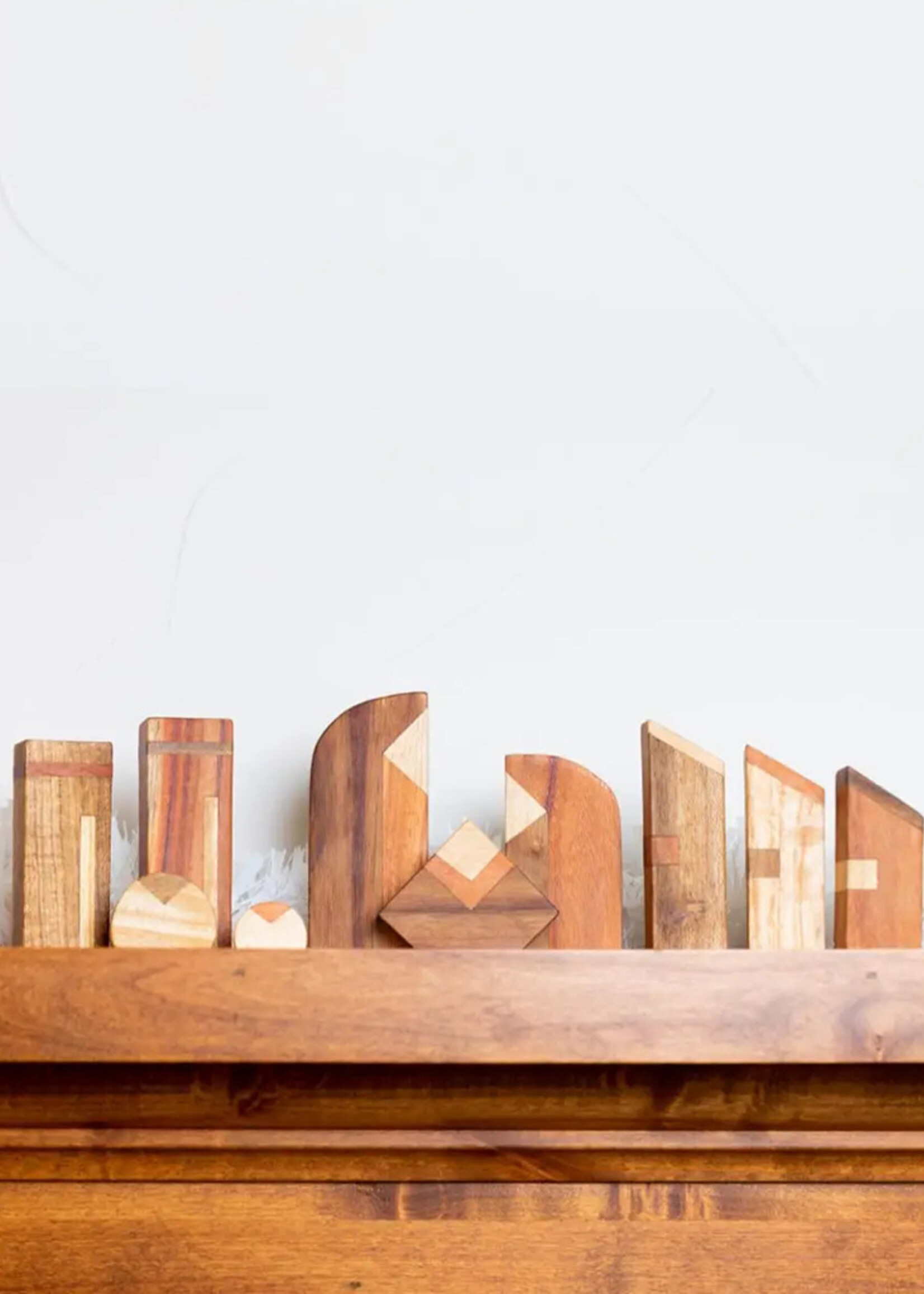 Upavim Modern Wood  Nativity