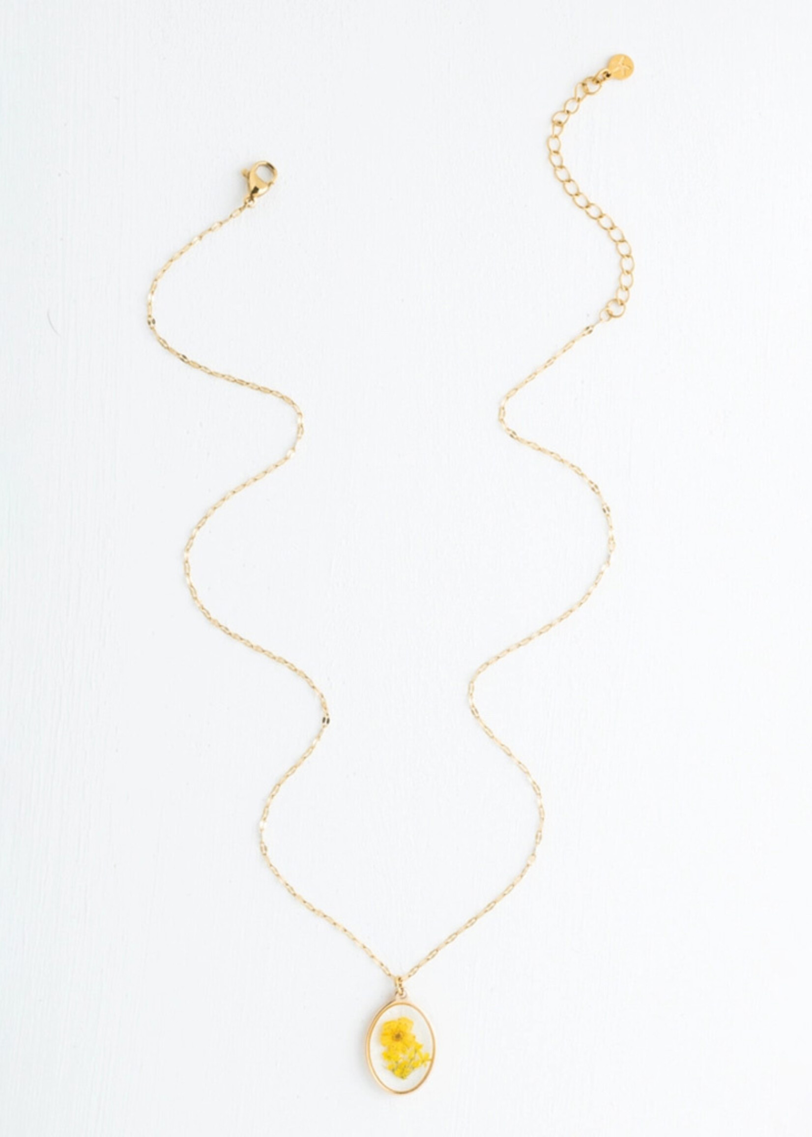 Bloom Flower Necklace in Gold – Carolyn Hearn Designs