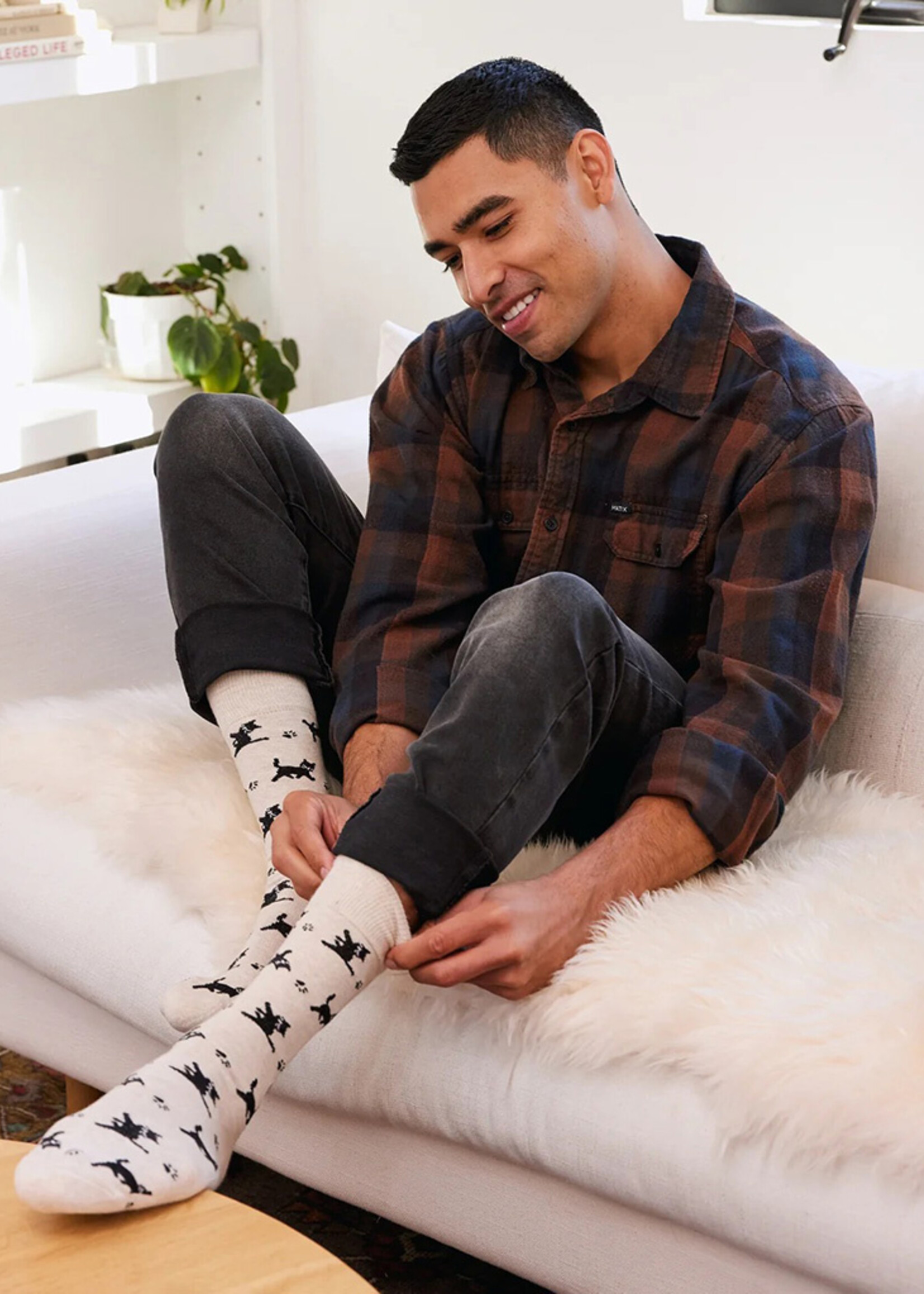 Conscious Step Women's Sock Box that Save Cats