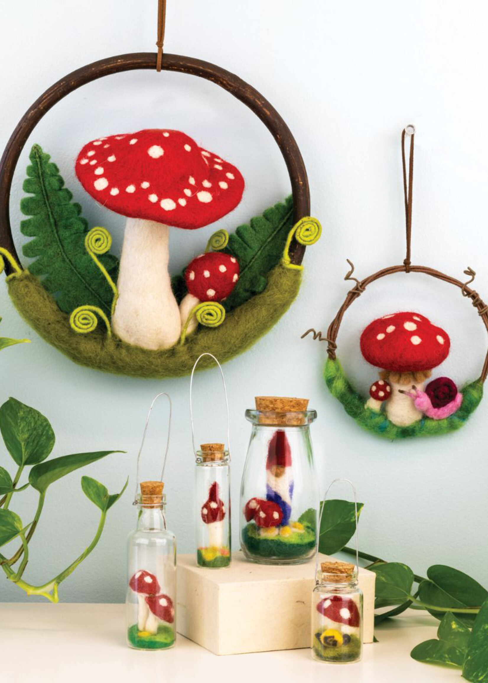 dZi Felt Red Toadstool Mushroom Ring