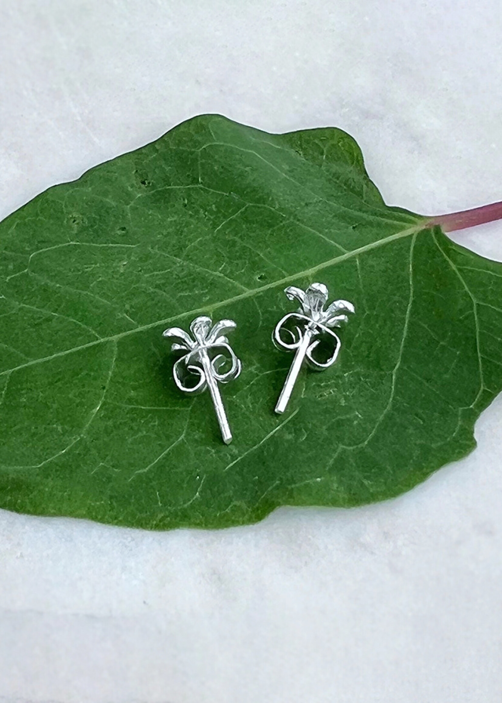 Women's Peace Collection Tiny Daisy Stud Earrings - Sterling Silver