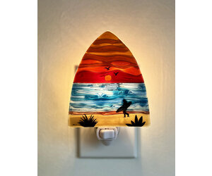 アート・デザイン・音楽 Ola Rindal / Night, Light pampeana-sunset-surfer-night-