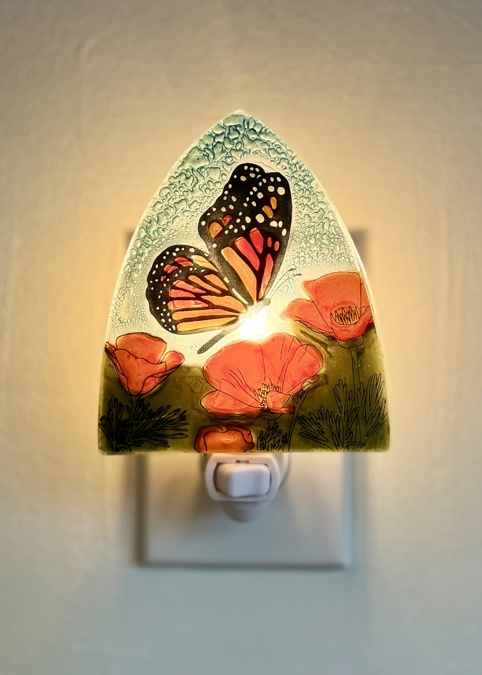 Pampeana Monarch Butterfly and Poppy Night Light