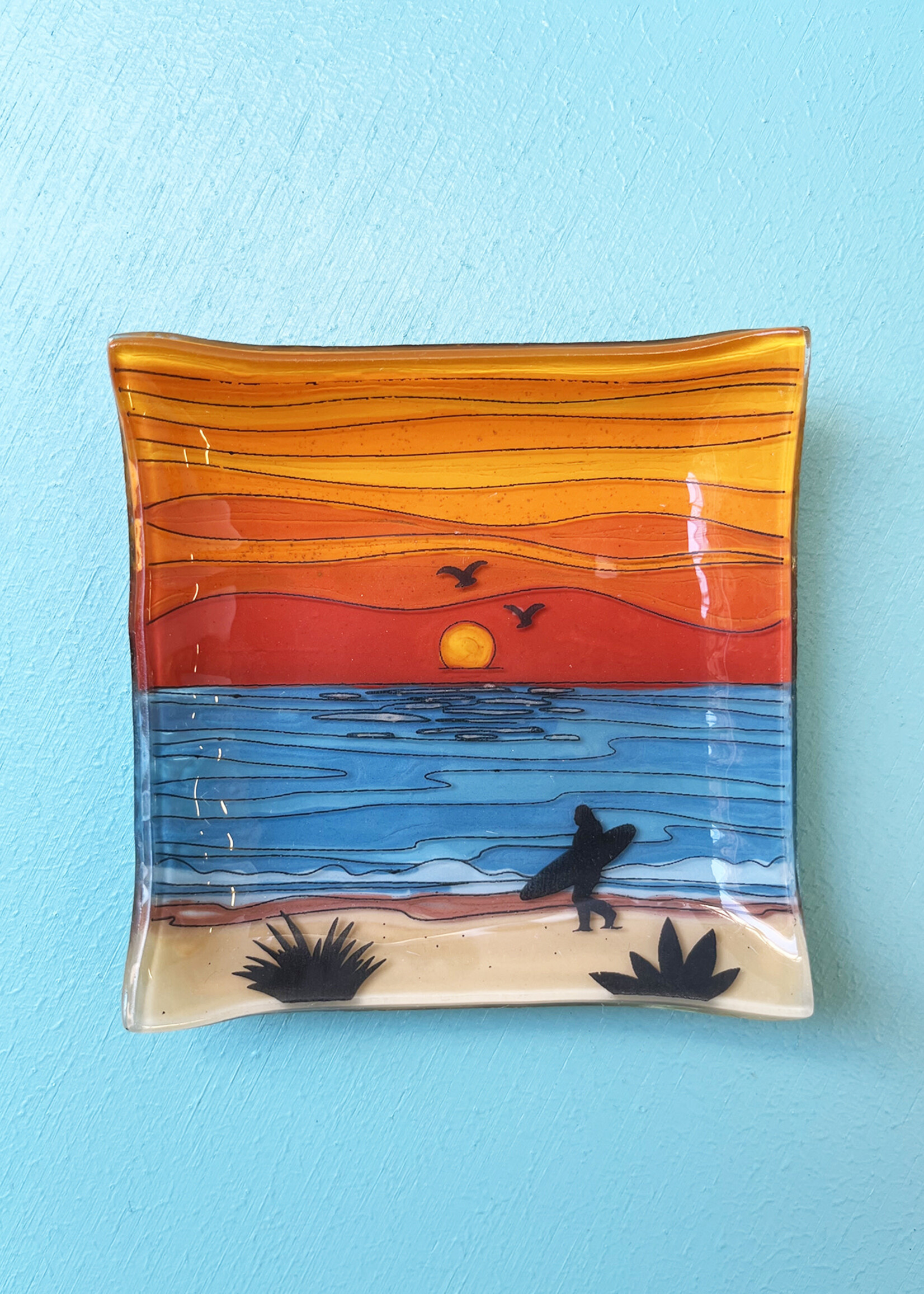 Pampeana Sunset Surfer Square Dish