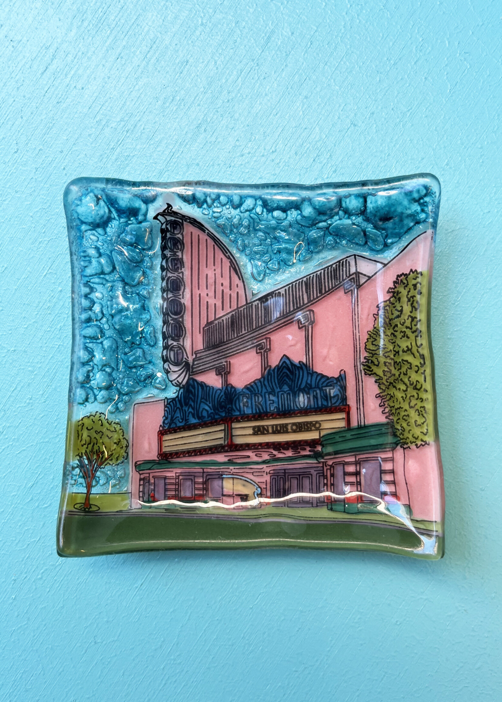 Pampeana Fremont Theater Square Dish