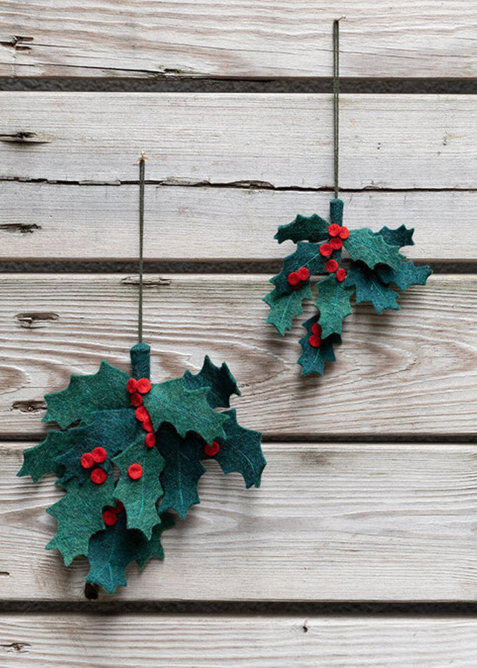 Craftspring Felt Festive Holly Ornament