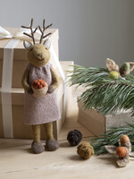 Gry and Sif Large Brown Girly Deer with Berries