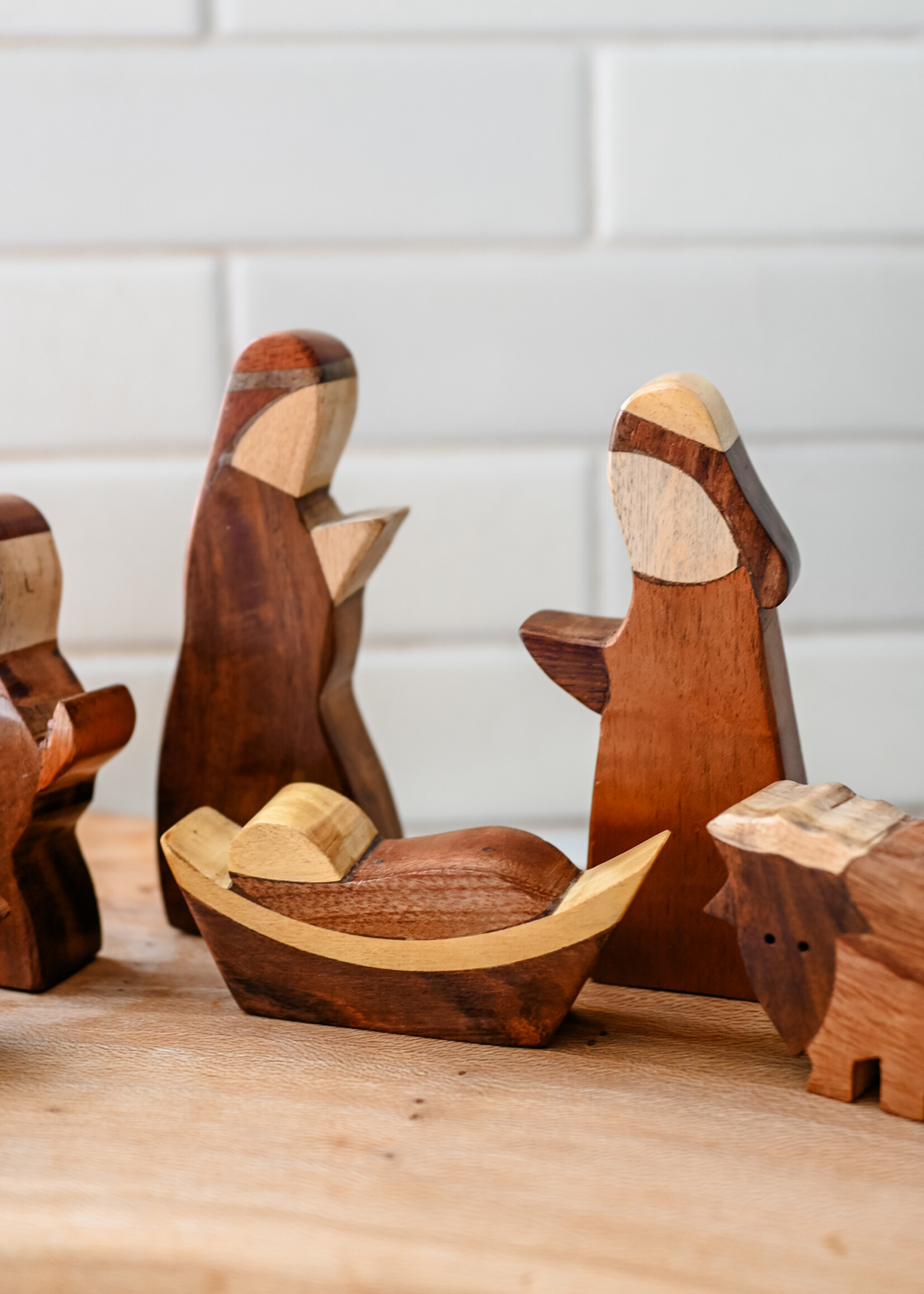 Joint Wood Nativity