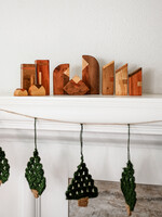 Upavim Modern Wood  Nativity