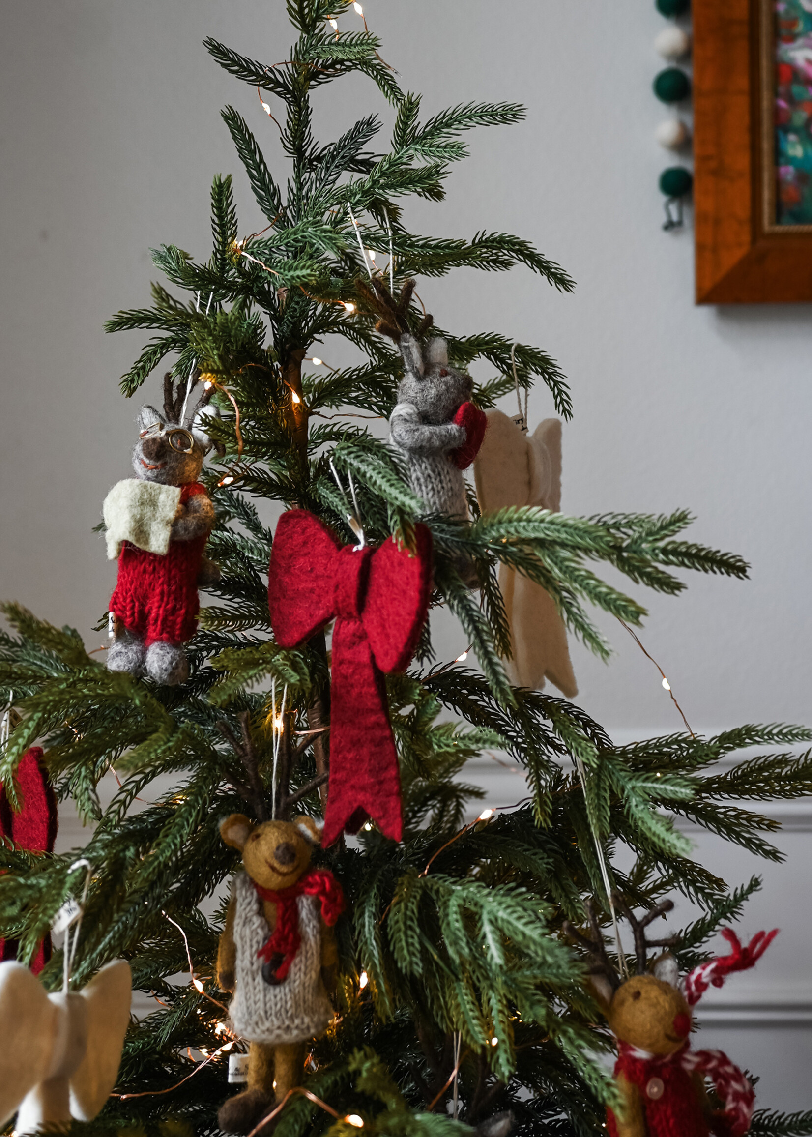 Gry and Sif FINAL SALE - Small White Bow Ornament