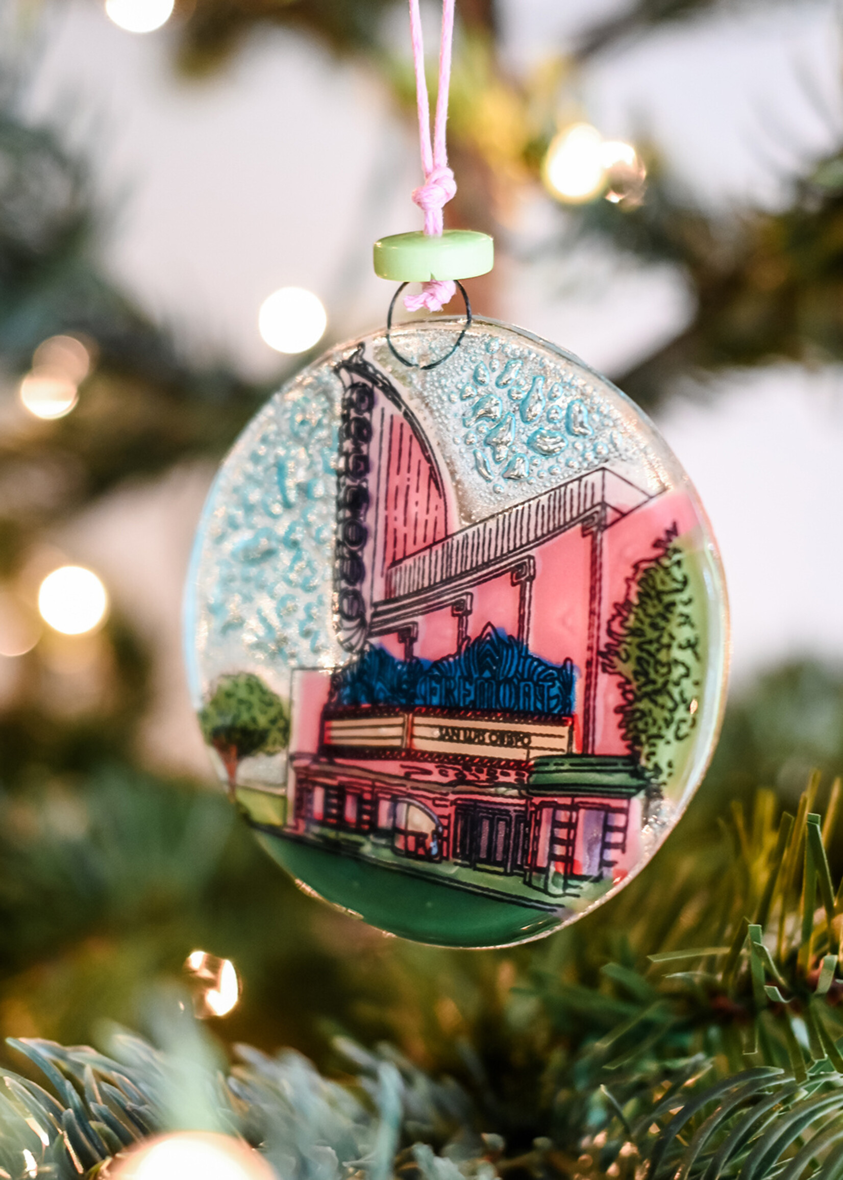 Pampeana Fremont Theater Glass Ornament