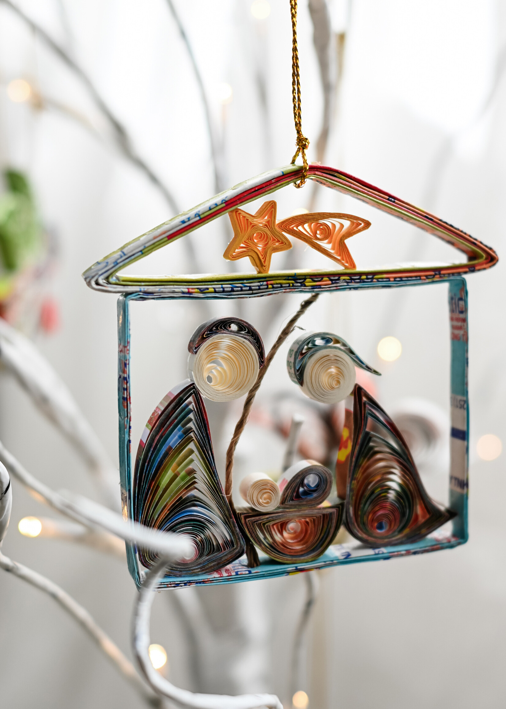 Ten Thousand Villages Quilled Nativity Ornament