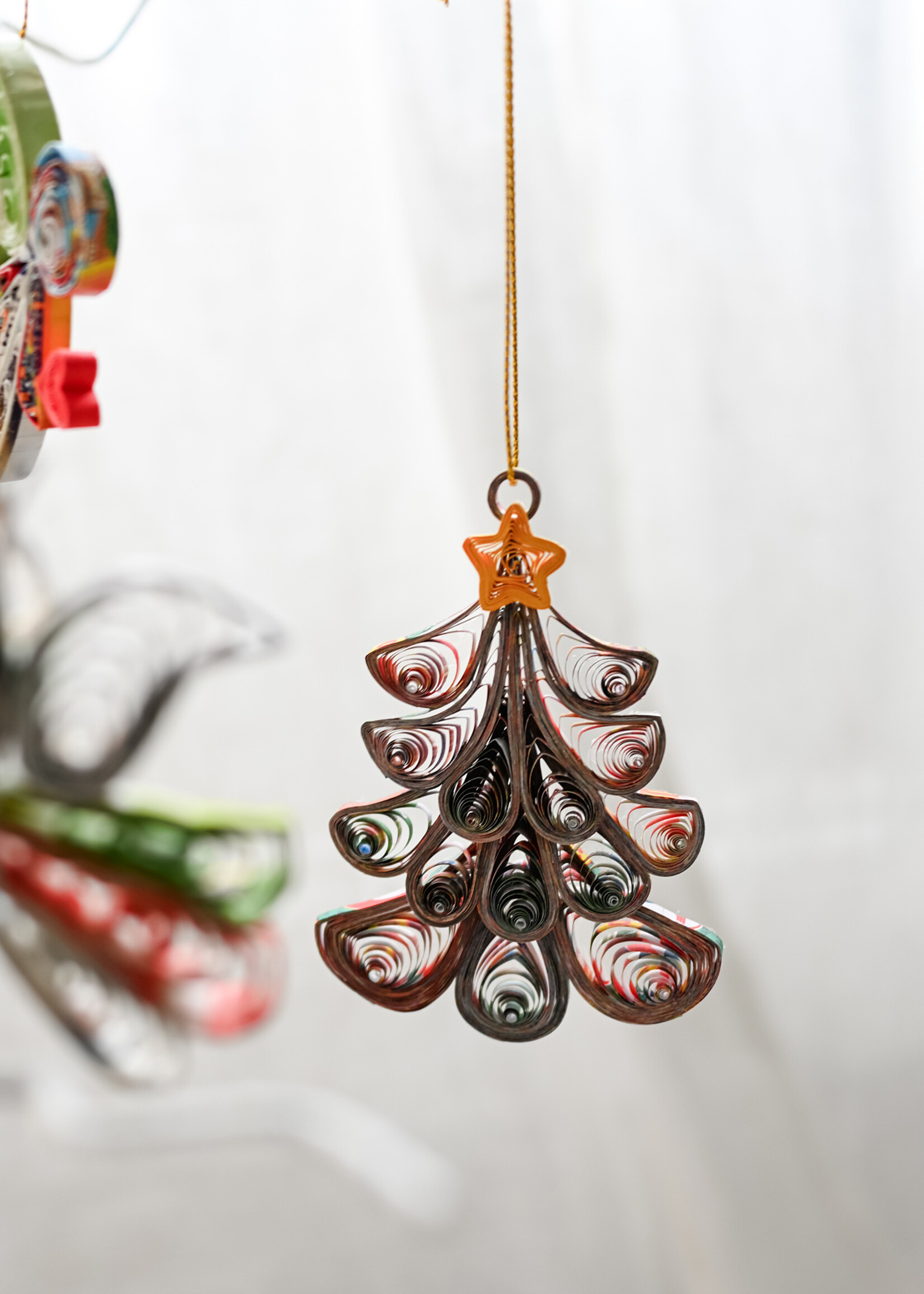 Ten Thousand Villages Quilled Fancy Tree Ornament