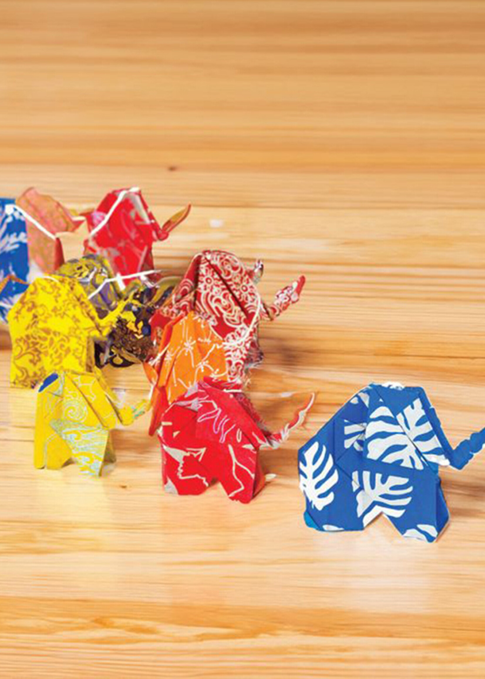 dZi Origami Elephant Paper Garland