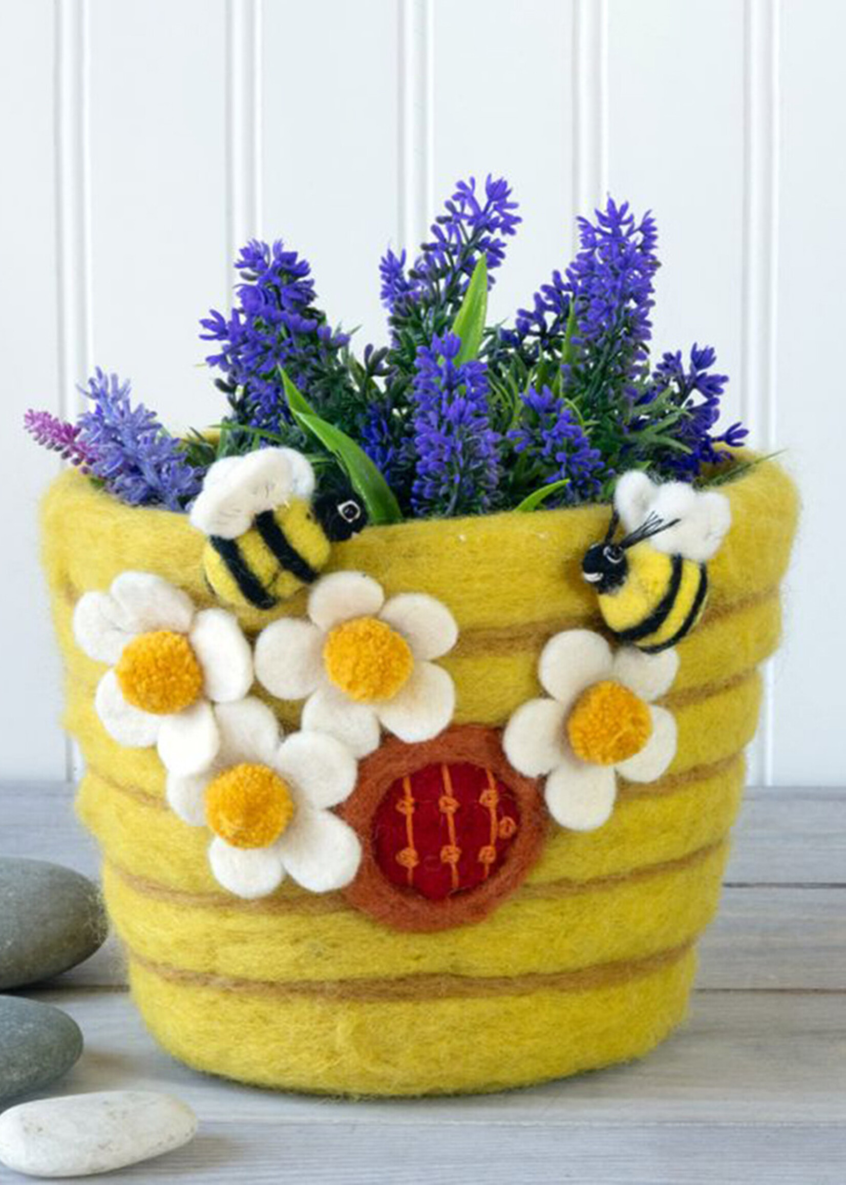 dZi Honey House Felt Pot