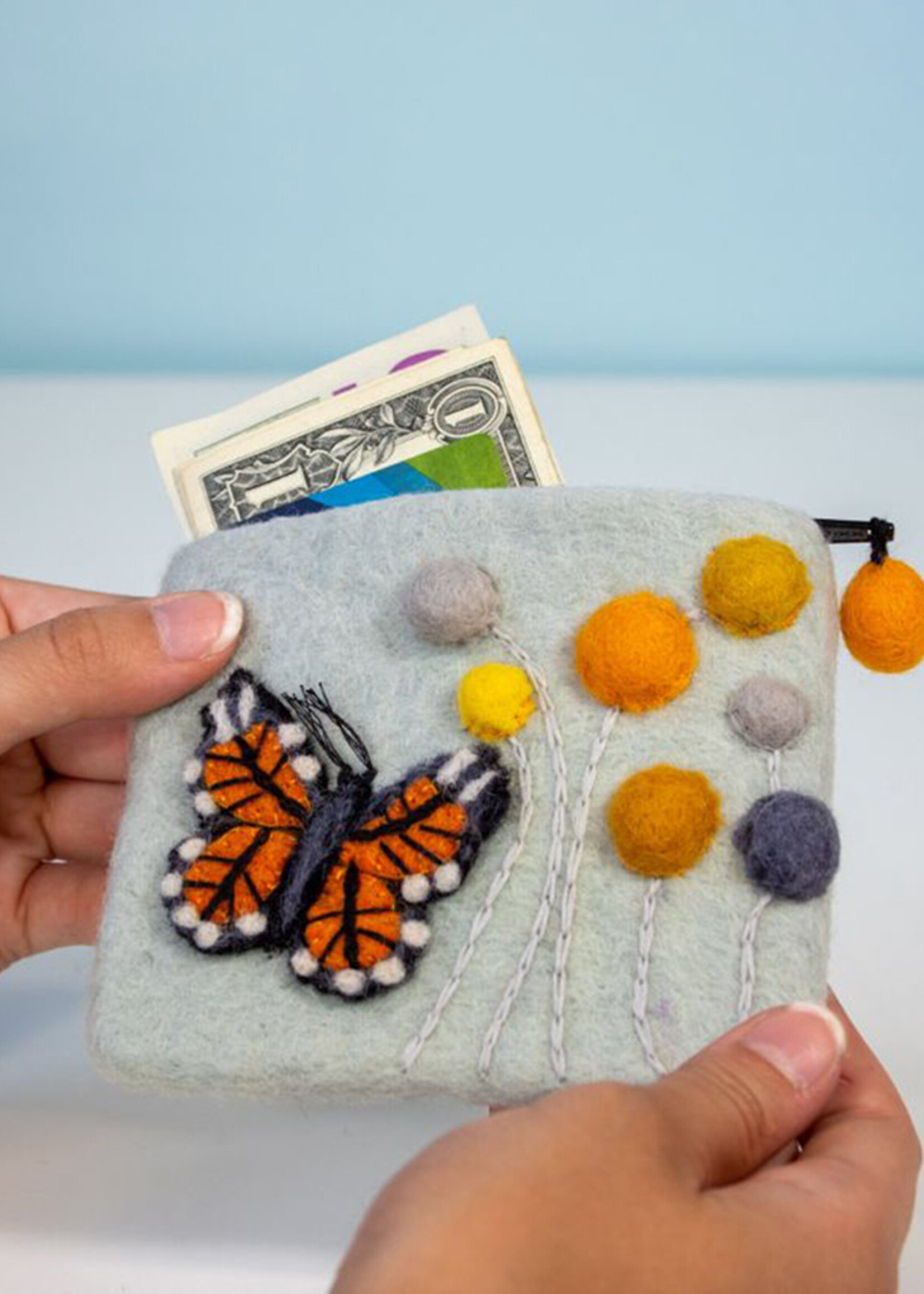 dZi Monarch Felt Coin Purse